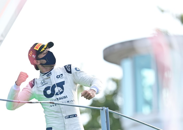 Gasly prelomil viac ako sedemročné čakanie tímov druhého sledu